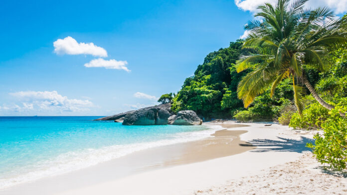 What are the best parts of St Barts to stay in ?